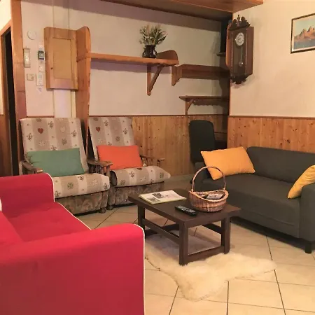 Chalet Familial 2*, Proche Pistes Et Centre, Terrasse Sud, Vue Montagnes - Fr-1-618-10 *